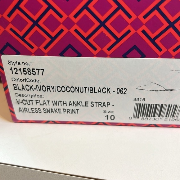 Tory Burch | V-cut Ankle Strap Python Sandal Snake Print - Picture 6 of 6